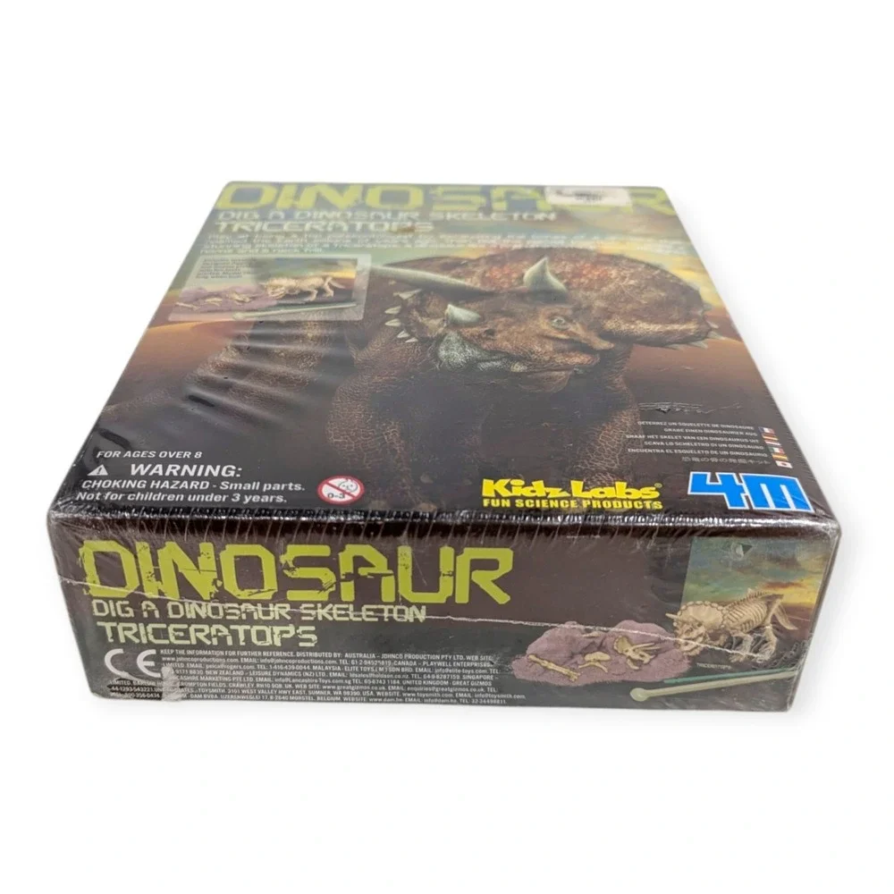 4M KidzLabs Dig A Dinosaur Skeleton Triceratops Excavation Kit 3545 New‎